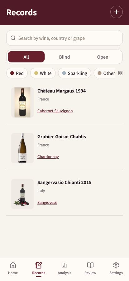 Wine records with real bottle photos in the app